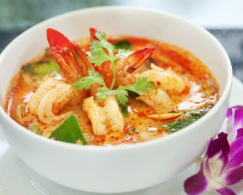 Tom Yam Kung - La soupe épicée de crevettes